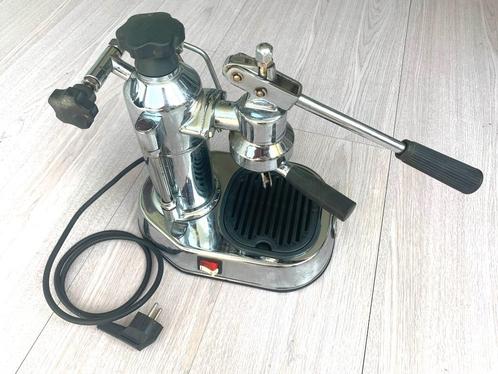 Vintage expresso La Pavoni; Modello Europiccola 0,8 liter, Witgoed en Apparatuur, Koffiezetapparaten, Gebruikt, Gemalen koffie