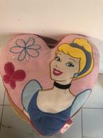 Disney Cinderella Hartvormig Kussen, Ophalen of Verzenden, Zo goed als nieuw, Kleed of Kussen