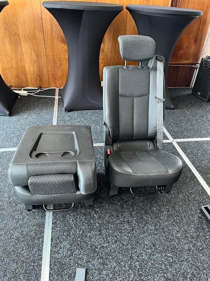 2 Stoelen voor bus, Auto-onderdelen, Interieur en Bekleding, Overige automerken, Gebruikt, Ophalen