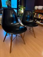 5 balck Eames style chairs  (Fiver Glass), Huis en Inrichting, Stoelen, Kunststof, Twee, Zwart, Ophalen of Verzenden