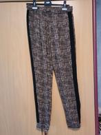 Comfortabele broek met elastiek essentiel antwerp 38, Kleding | Dames, Broeken en Pantalons, Ophalen of Verzenden, Zo goed als nieuw