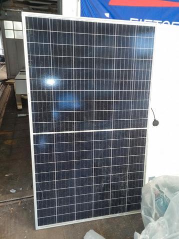 4 x zonnepanelen 335w beschikbaar voor biedingen
