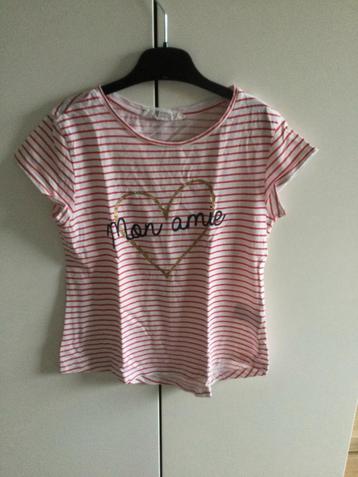 Lief shirtje maat 140-146  beschikbaar voor biedingen