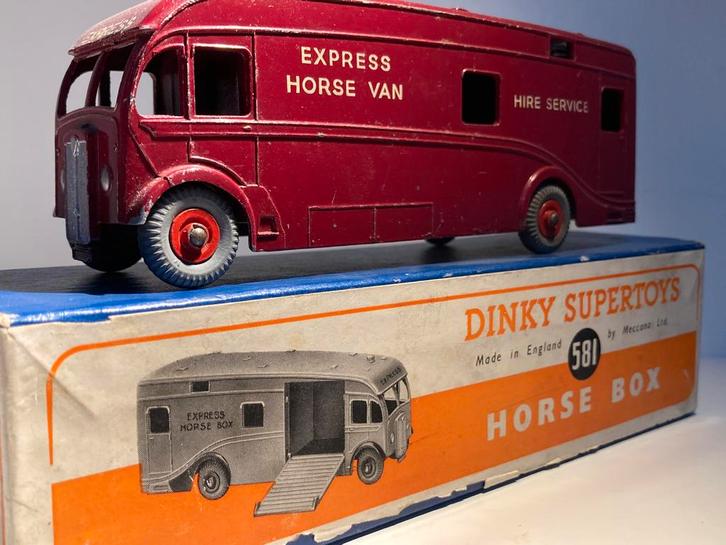 Dinky Toys 581 Amerikaanse Horse Van met OVP, Hobby en Vrije tijd, Modelauto's | 1:43, Zo goed als nieuw, Bus of Vrachtwagen, Dinky Toys