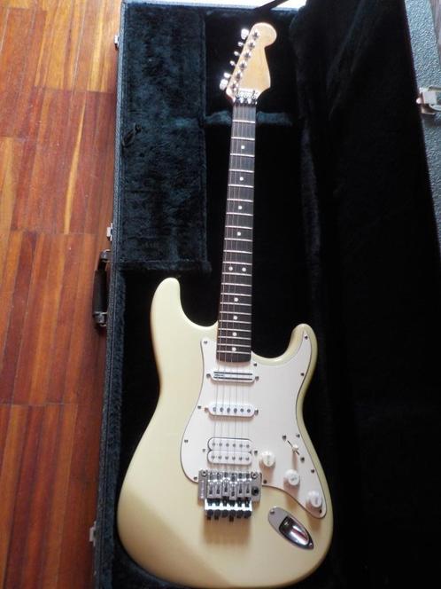 Fender Stratocaster Richie Sambora 95', Muziek en Instrumenten, Snaarinstrumenten | Gitaren | Elektrisch, Zo goed als nieuw, Solid body