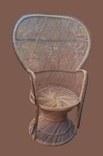 Vintage rotan rieten pauwstoel retro bohoo, Huis en Inrichting, Ophalen, Gebruikt, Bruin, Riet of Rotan