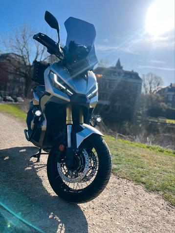 HONDA X ADV 750CC A2 FULL OPTION beschikbaar voor biedingen