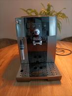 Delonghi, Witgoed en Apparatuur, Koffiezetapparaten, Ophalen, Koffiemachine, Koffiebonen, Zo goed als nieuw