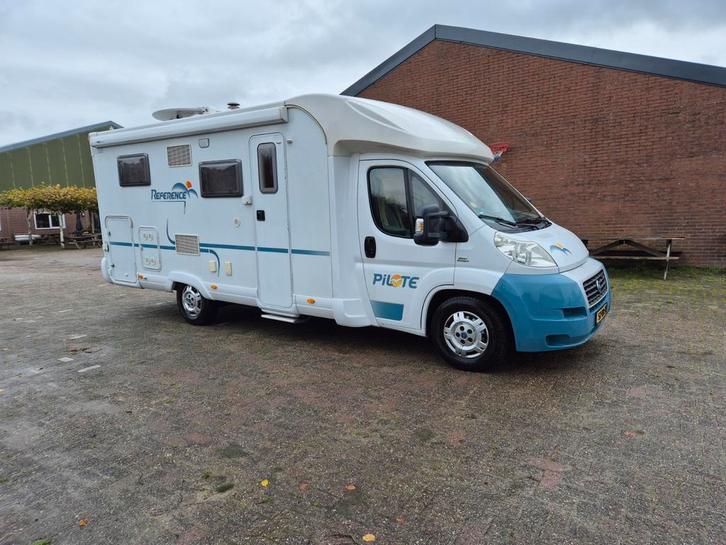 Mooie Pilote camper met enkele bedden 2x airco, Caravans en Kamperen, Campers, Bedrijf, tot en met 4, Half-integraal, Pilote, Fiat