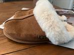 UGG dames slippers/ pantoffels Maat 40, Kleding | Dames, Schoenen, Verzenden, Zo goed als nieuw