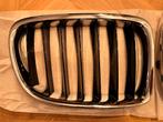 Bmw X1 nieren / gril origineel van bmw., Gebruikt, Voor, Ophalen of Verzenden, Bumper