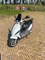 Piaggio zip 70cc 2takt brom full option, Fietsen en Brommers, Scooters | Piaggio, Ophalen, Tweetakt, Maximaal 45 km/u, Zo goed als nieuw