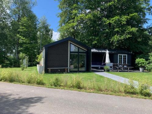 Te koop vakantiewoning in Oosterwolde Friesland aan meertje, Vakantie, Vakantiehuizen | Nederland, Friesland, Chalet, Bungalow of Caravan