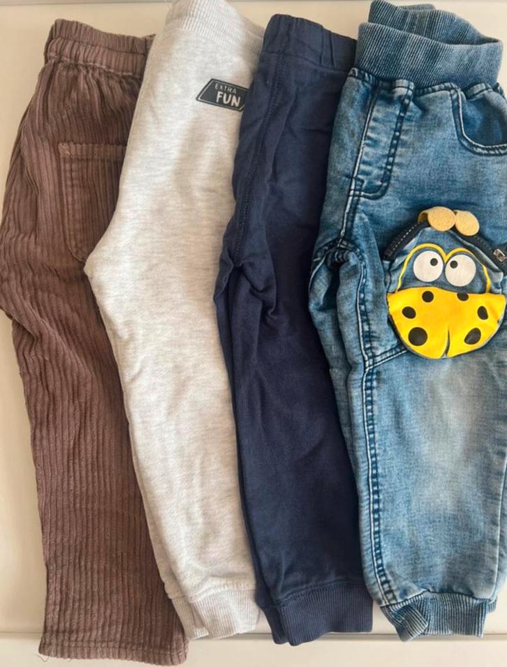 Set van 4 broeken voor jongen, maat 98 cm 3–4 jaar, Kinderen en Baby's, Kinderkleding | Maat 98, Gebruikt, Jongen, Broek, Ophalen of Verzenden