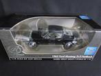 1965 Ford Mustang 2+2 Fastback Authentics 1/18, Hobby en Vrije tijd, Modelauto's | 1:18, Ophalen of Verzenden, Zo goed als nieuw