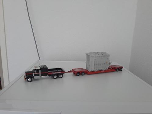 Kenworth van Mammoet Transport met dieplader  en lading ., Hobby en Vrije tijd, Modelauto's | 1:50, Nieuw, Bus of Vrachtwagen