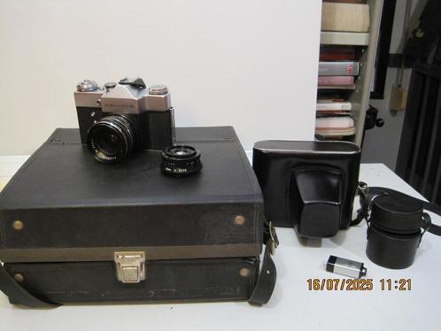 zenit B camera met lenzen en toebehoren (350), Audio, Tv en Foto, Fotocamera's Analoog, Zo goed als nieuw, Spiegelreflex, Overige Merken