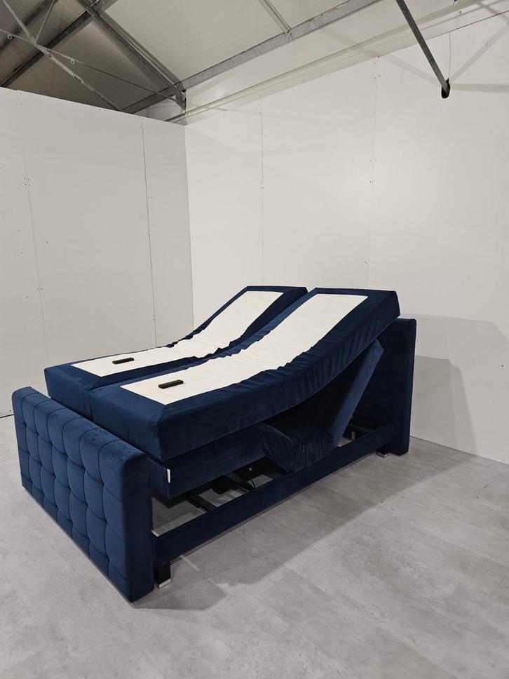 Elektrisch Boxspring van MioDormio 140x200, Huis en Inrichting, Slaapkamer | Boxsprings, Zo goed als nieuw, 140 cm, 200 cm, Tweepersoons