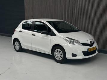 Toyota Yaris 1.0 VVT-i Comfort 4 DRS | Elektrische ramen beschikbaar voor biedingen
