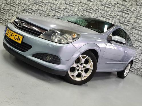 Opel Astra GTC 1.6 Edition *Goed onderhouden*Trekhaak*NAP*!, Auto's, Opel, Bedrijf, Te koop, Astra, ABS, Airbags, Airconditioning