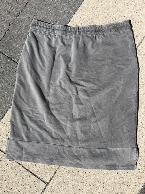 Kort rokje GEISHA grijsgroen, Kleding | Dames, Rokken, Zo goed als nieuw, Maat 38/40 (M), Overige kleuren, Boven de knie, Ophalen of Verzenden