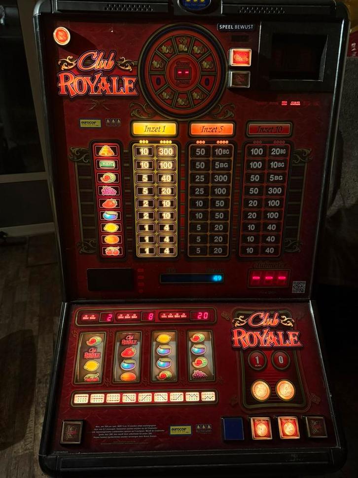 Club Royal fruitautomaat, Verzamelen, Automaten | Gokkasten en Fruitautomaten, Zo goed als nieuw, Euro, Ophalen of Verzenden