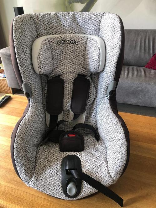 Autostoeltje, Kinderen en Baby's, Autostoeltjes, Gebruikt, Maxi-Cosi, 9 t/m 18 kg, Autogordel, Verstelbare rugleuning, Slaapstand