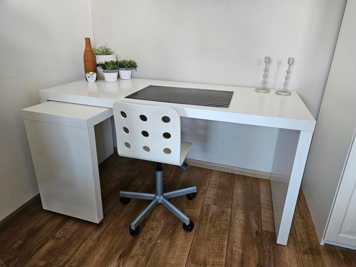 Ikea Malm Bureau - Wit, Huis en Inrichting, Bureaus, Gebruikt, Bureau, Ophalen