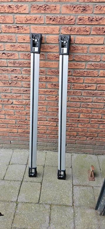 Transporter T6.1 dakdragers met slot beschikbaar voor biedingen