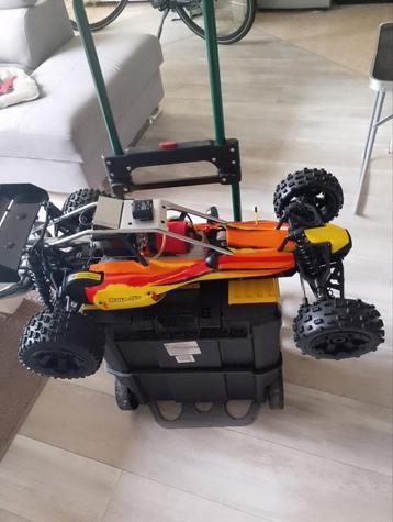 Te koop baja 5b 29cc benziner auto nieuw beschikbaar voor biedingen