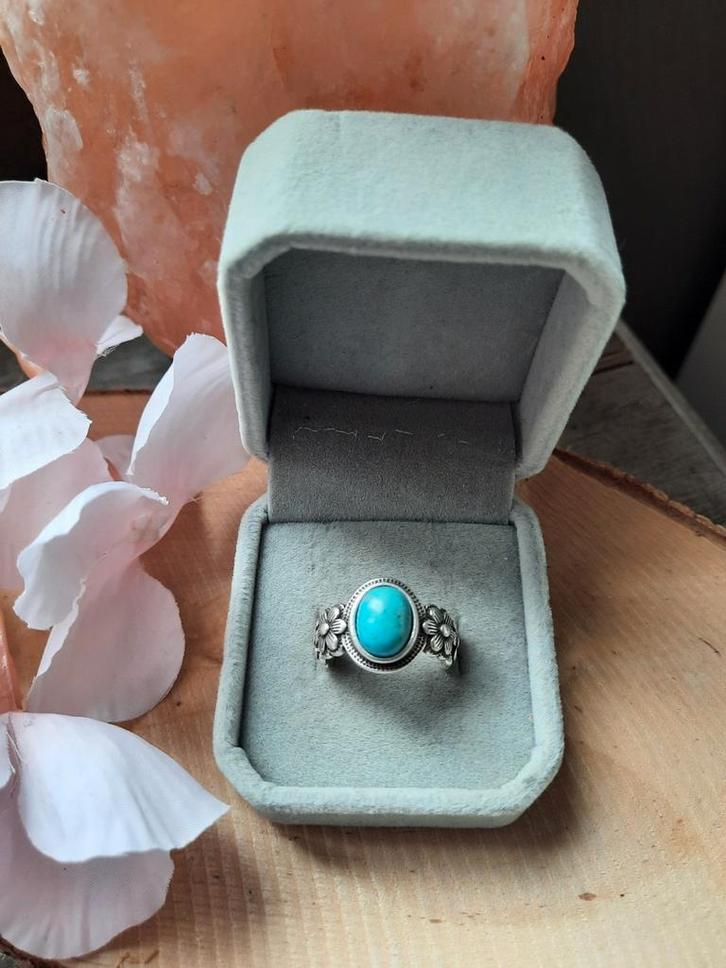 Sierlijke turkoois zilveren ring te koop, Sieraden, Tassen en Uiterlijk, Ringen, Nieuw, 17 tot 18, Zilver, Verzenden
