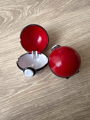 Pokémon Poké Ball Speelgoed beschikbaar voor biedingen