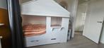 Houten kinderbed huisje met bedlades, 85 tot 100 cm, Ophalen of Verzenden, Zo goed als nieuw, Lattenbodem