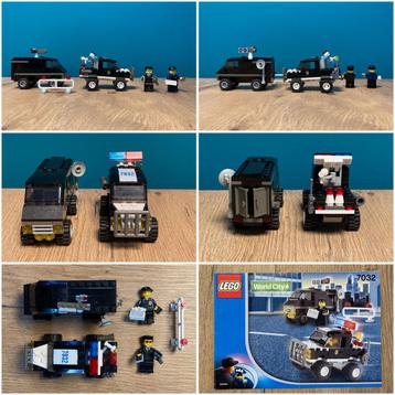 Lego World City 7032 Police 4WD and Undercover Van beschikbaar voor biedingen