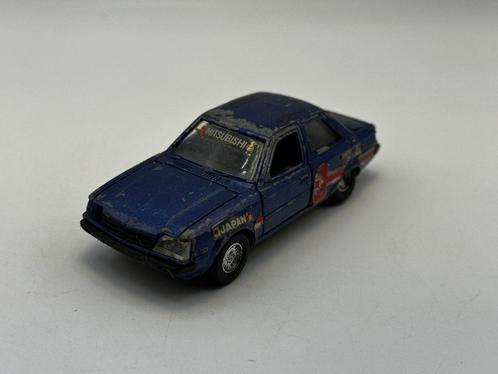 Yonezawa Toys - Mitsubishi Tredia Blauw - B4937, Hobby en Vrije tijd, Modelauto's | 1:43, Auto, Ophalen