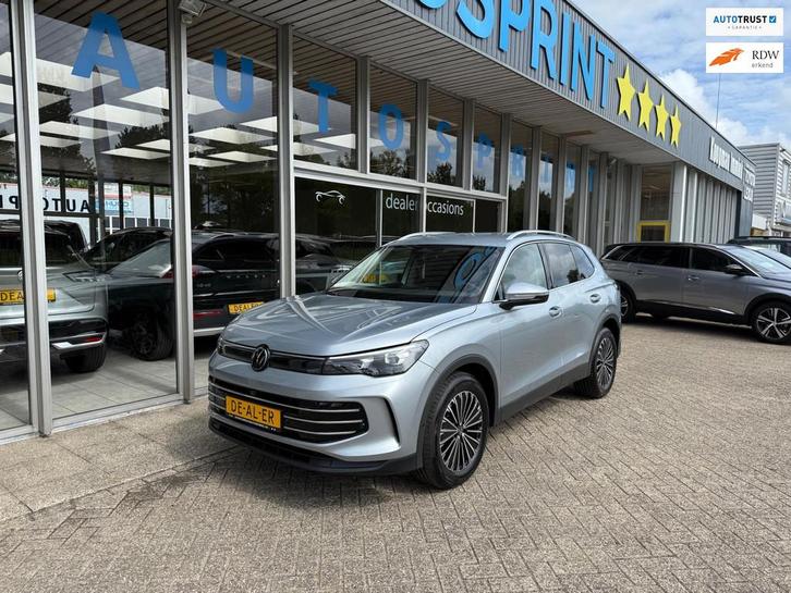 Volkswagen Tiguan 1.5 eTSI ELEGANCE 150PK / NAVIGATIE / ELEK, Auto's, Volkswagen, Bedrijf, Te koop, Tiguan, 360° camera, ABS, Achteruitrijcamera