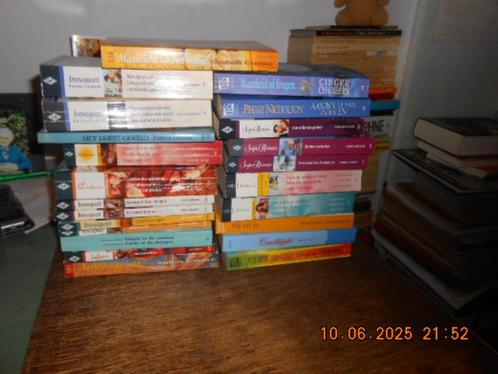 romannetjes ala harlequin bouquet etcetc, 25 stuks, Boeken, Romans, Zo goed als nieuw, Nederland, Ophalen of Verzenden