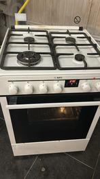 AEG fornuis, Witgoed en Apparatuur, Fornuizen, Zo goed als nieuw, Gas, Vrijstaand, 4 kookzones