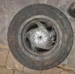 Piaggio typhoon 50 xr achter velg band is kapot, Fietsen en Brommers, Brommeronderdelen | Scooters, Ophalen of Verzenden, Zo goed als nieuw