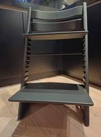 Mooie: Stokke Tripp Trapp Stoel Kleur: zwart mat., Kinderen en Baby's, Kinderstoelen, Ophalen of Verzenden, Zo goed als nieuw