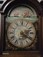 Friese staartklok jaren 70 - loopt en slaat, Ophalen