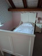 Houten bed met hoog hoofd- en voetenbord, landelijke stijl, Ophalen, Zo goed als nieuw, 180 cm of meer, 85 tot 100 cm