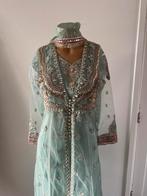 Bollywood style maxi dress in size M, Kleding | Dames, Trouwkleding en Trouwaccessoires, Ophalen of Verzenden, Zo goed als nieuw