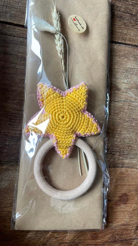 Gehaakte bijtring ‘Ster’, Ophalen of Verzenden, Nieuw, Kraamcadeau