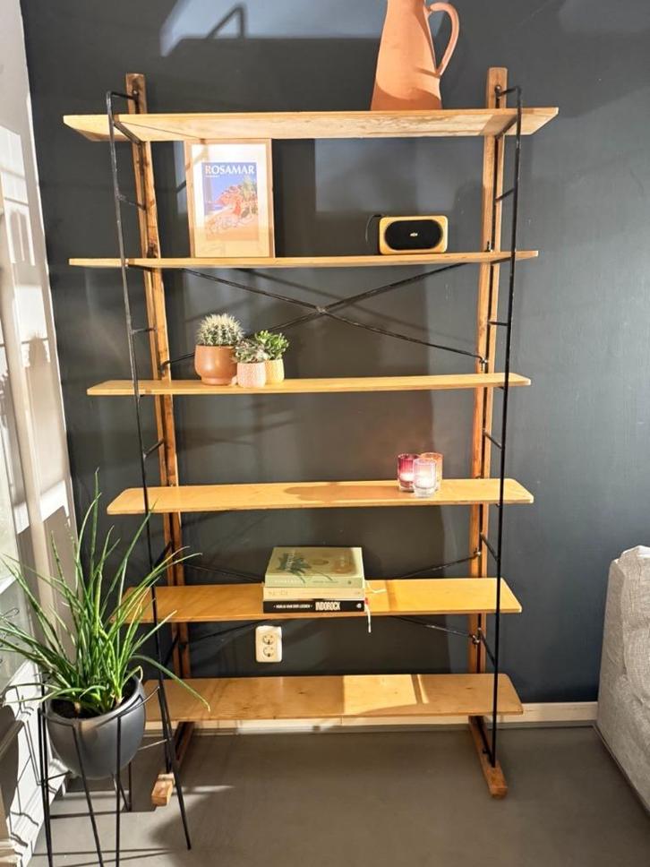 Antieke Zweedse Plankenkasten Set, Antiek en Kunst, Antiek | Meubels | Stoelen en Banken, Ophalen of Verzenden