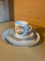 Communie servies, bord met kop en schotel, Ophalen of Verzenden, Zo goed als nieuw, Overige stijlen, Kop(pen) en/of Schotel(s)