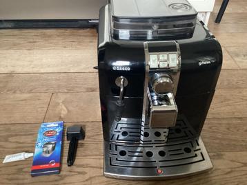 Philips Saeco koffiemachine. Kleur zwart beschikbaar voor biedingen