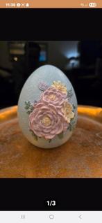 Paasei met decoratie
15 cm hoog, Diversen, Ophalen of Verzenden