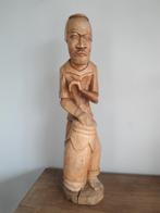 LEUK HOUTEN BEELD - MAN met BONGO, Antiek en Kunst, Ophalen of Verzenden