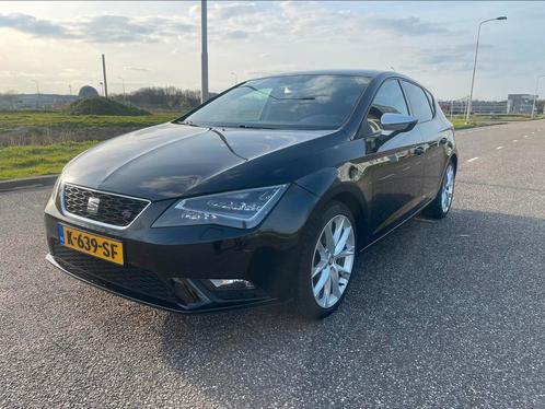 Seat Leon 1.2 TSI 77KW DSG 2014 Zwart LED Uitvoering, Auto's, Seat, Particulier, Leon, ABS, Airbags, Airconditioning, Alarm, Bluetooth